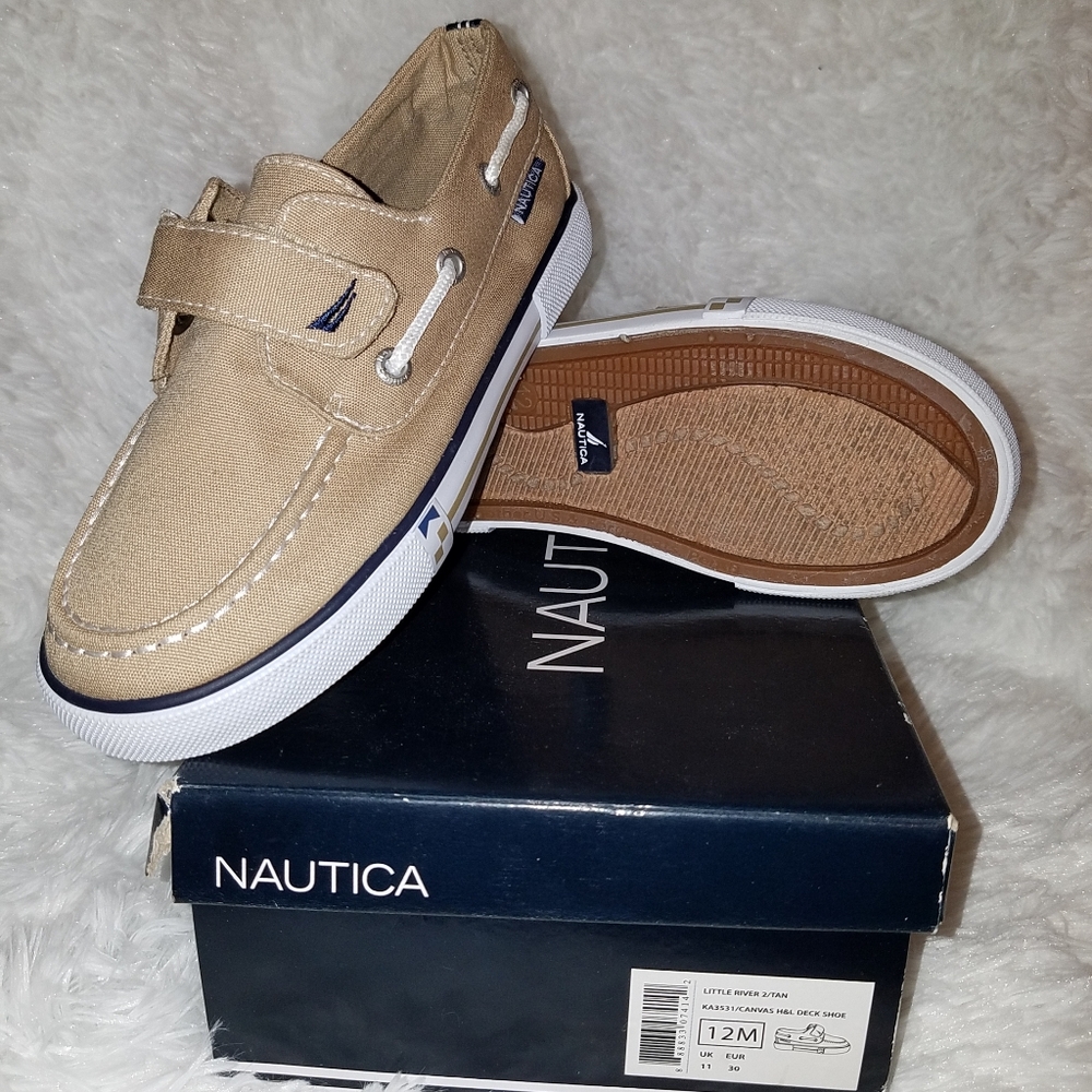 Nautica little river 2/Tan  size 12